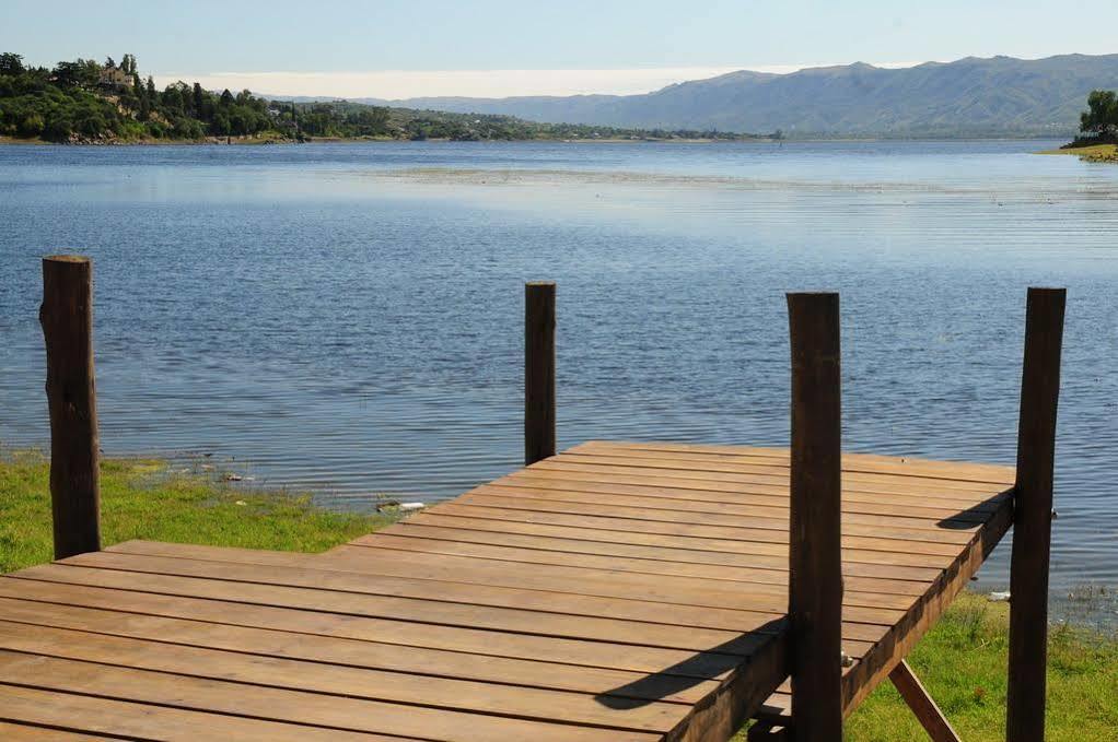 Hostal De La Costa Villa Carlos Paz Exteriör bild