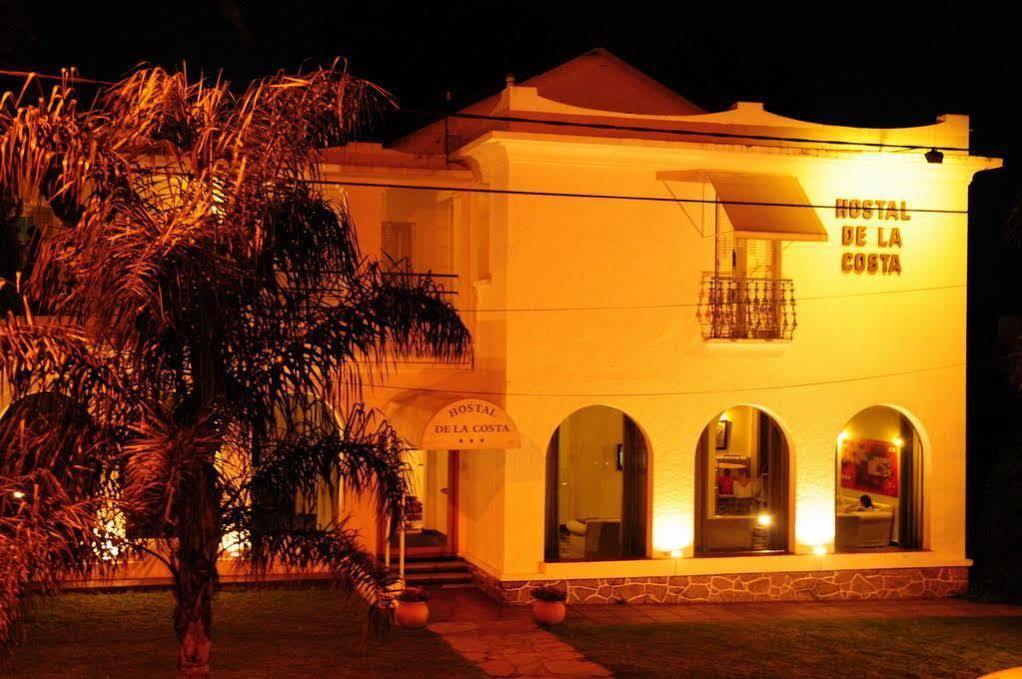 Hostal De La Costa Villa Carlos Paz Exteriör bild
